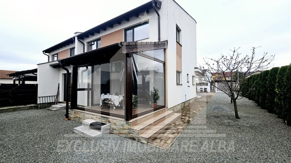 Casa in regim cuplat, Cetate - Poză 15