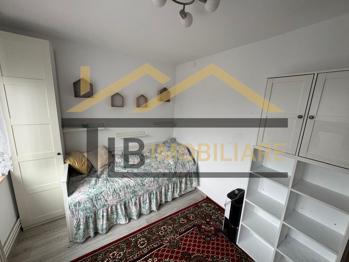 Apartament de 3 camere, garaj, 60mp, zona UltraCentrala - Poză 6
