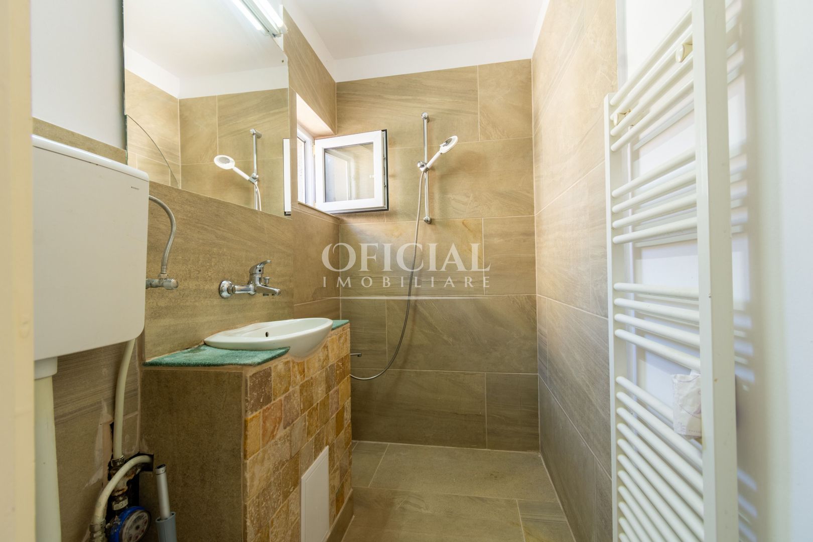 Apartament 3 Camere | 43 Mp | Renovat | Centrala | Manastur Mehedinti - Poză 8