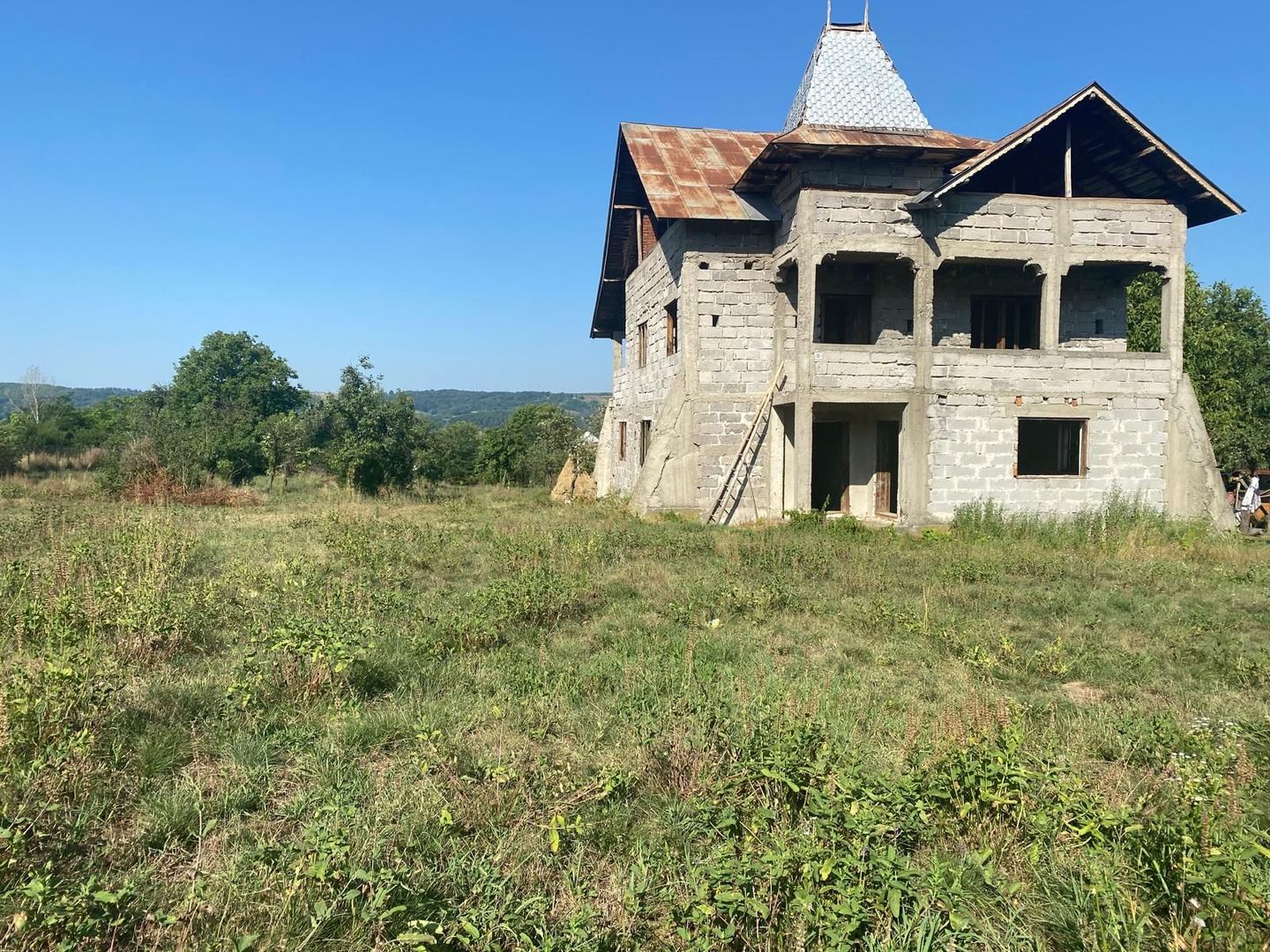 Casă P+1 la roșu, locul tău de refugiu în natura - Suduleni, Izvoare - Poză 2