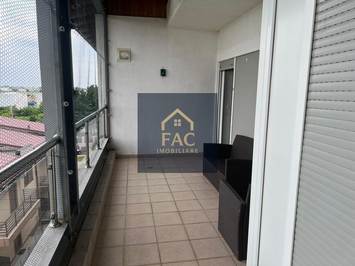 Apartament 3 camere penthouse de inchiriat. - Poză 7