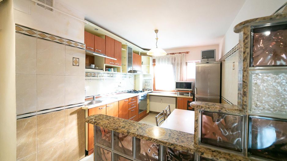 Apartament 3 camere de inchiriat Malul Muresului ( Praporgescu ) - Poză 2