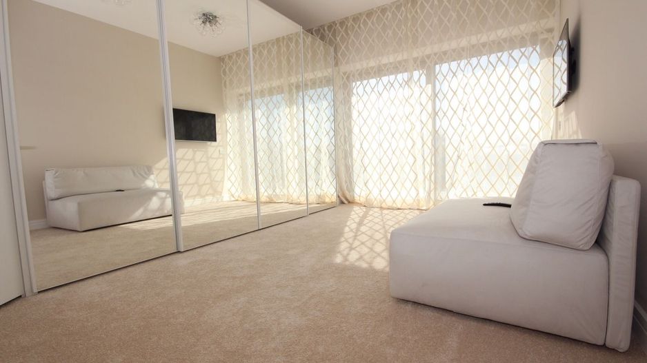 Casă / Vilă cu 8 camere de vânzare în zona Est - Poză 10