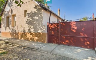 Casă 130 mp și teren de 864 mp - Cărpiniș - Poză 1