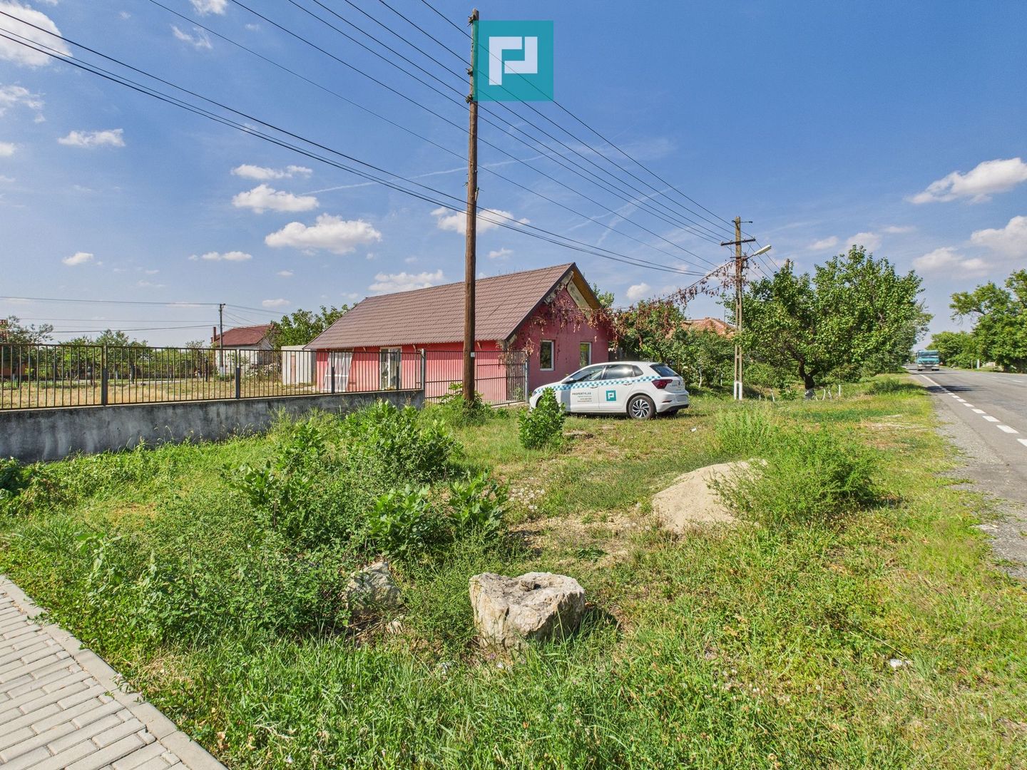 Casă/spațiu comercial pe DN79 în Zimandu Nou - Poză 5