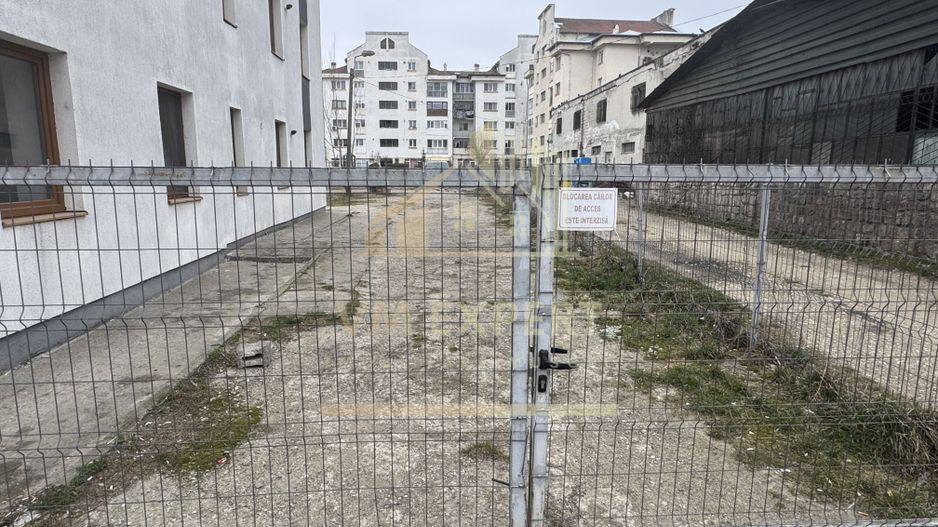 BLOC DE GARSONIERE P+4 SUPRAFAȚĂ UTILĂ 2135MP TEREN 2967 MP CĂMPULUNG - Poză 8