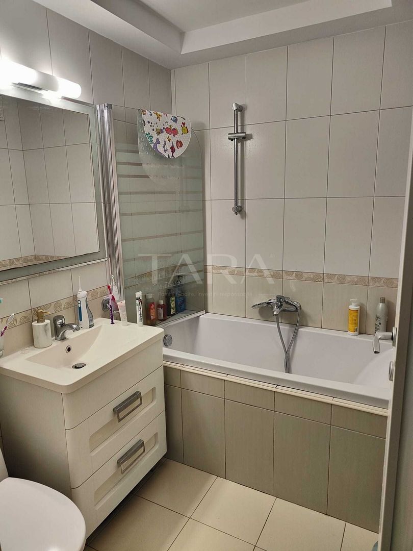 Apartament cu 2 camere, 44,35 mp, balcon închis, Centru. - Poză 7