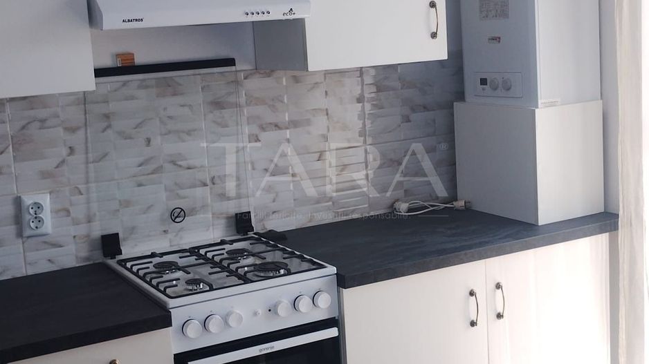 Apartament cu 3 camere în Florești, zona Peny . - Poză 1