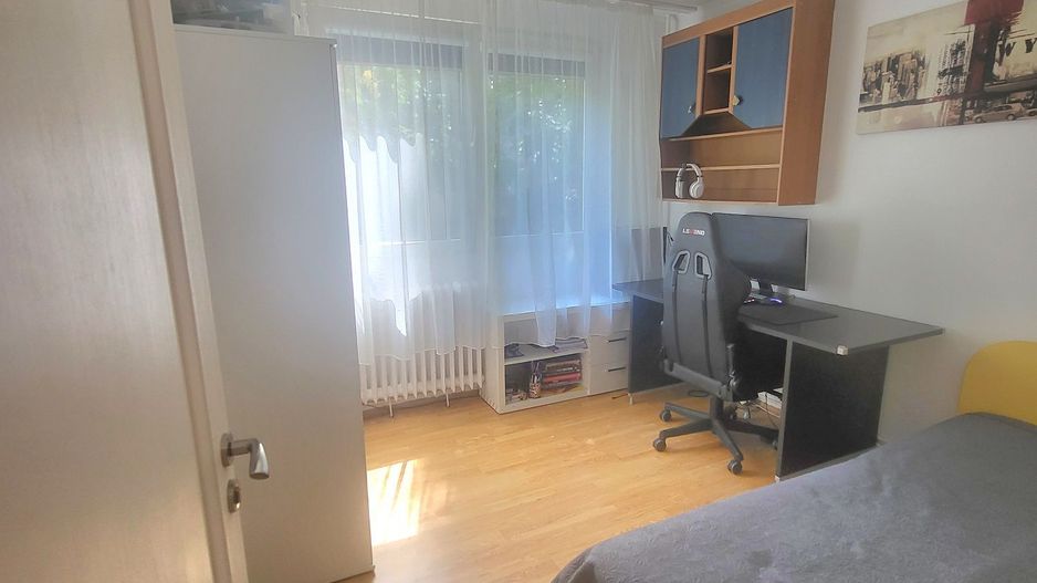 Direct proprietar vand apartament 4 camere București - Poză 8