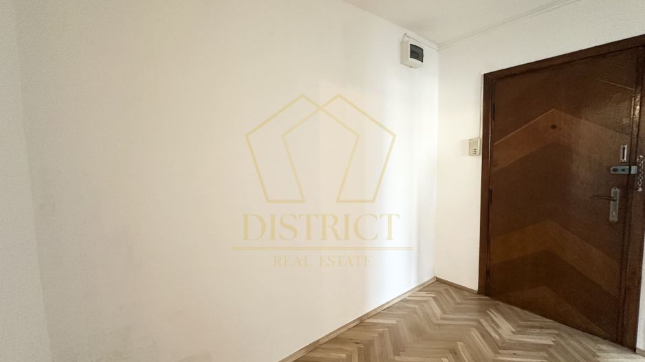 Apartament cu 3 camere, 2 boxe si garaj | Etaj 1 | Zona Fabric - Poză 14