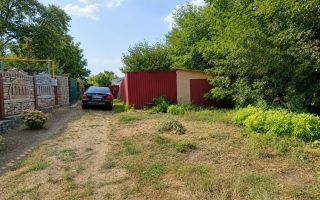 Strășeni.  Apartament la sol cu 3 dormitoare + living, teren și garaj. - Poză 8