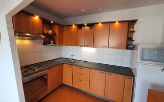Inchiriere apartament 3 camere| Reabilitat| Vedere panoramica| Drumul Taberei - Poză 4