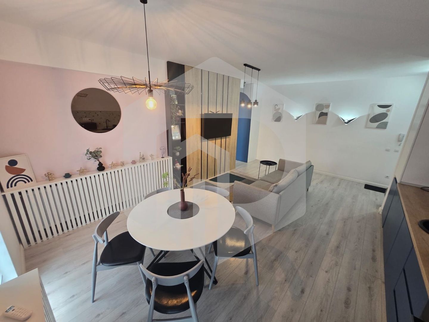 Apartament 3 camere modern City Residence - Poză 4