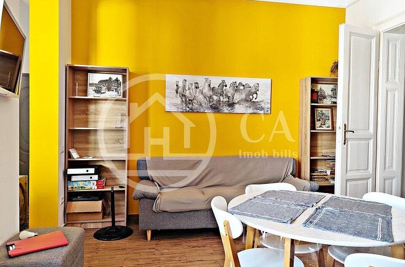 Apartament de inchiriat, 3 camere, ultacentral, la 2 min.de Piata Unirii, Oradea - Poză 2