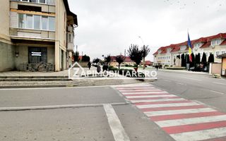 Hală + birouri si spatiu comercial 700 mp. teren 2.500 mp - Poză 6
