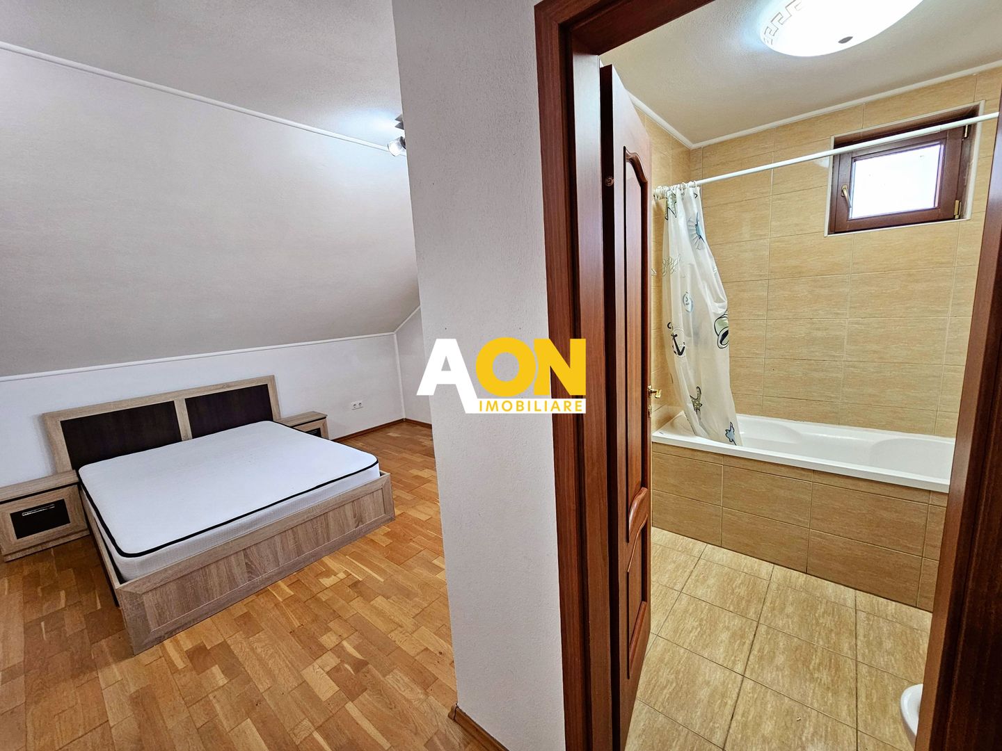 Apartament 4 camere, 3 bai, 137 mp utili, cu garaj, Cetate, zona Piata - Poză 17