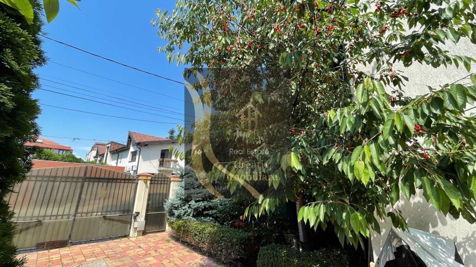 Vila Individuala P+1+M Zona linistita Sector 1 - Poză 2