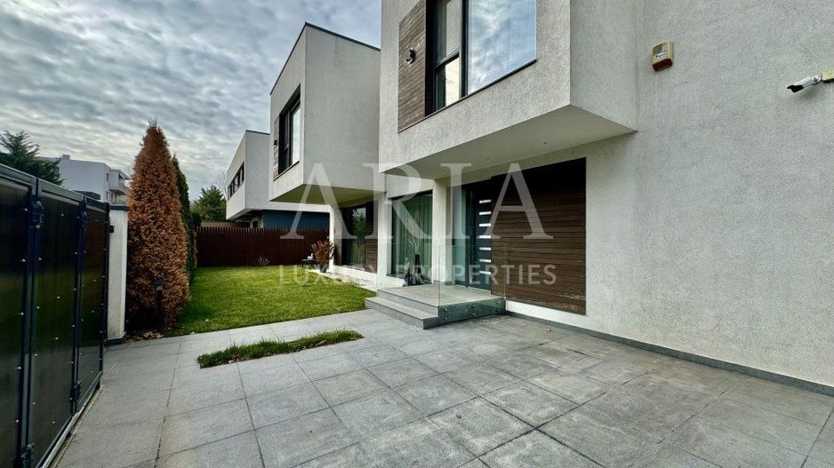 VILA MODERNA DE INCHIRIAT I EROU IANCU NICOLAE I PIPERA - Poză 16