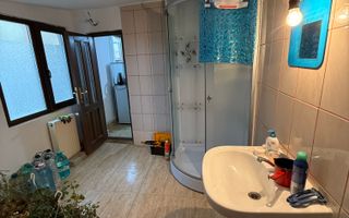 Spațiu de închiriat in vila - 2 camere +birou și curte, Campina - Poză 7