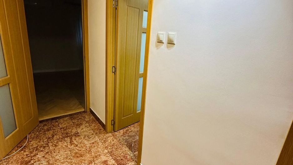 DE INCHIRIAT | APARTAMENT 2 CAMERE | DOROBANTI - Poză 3