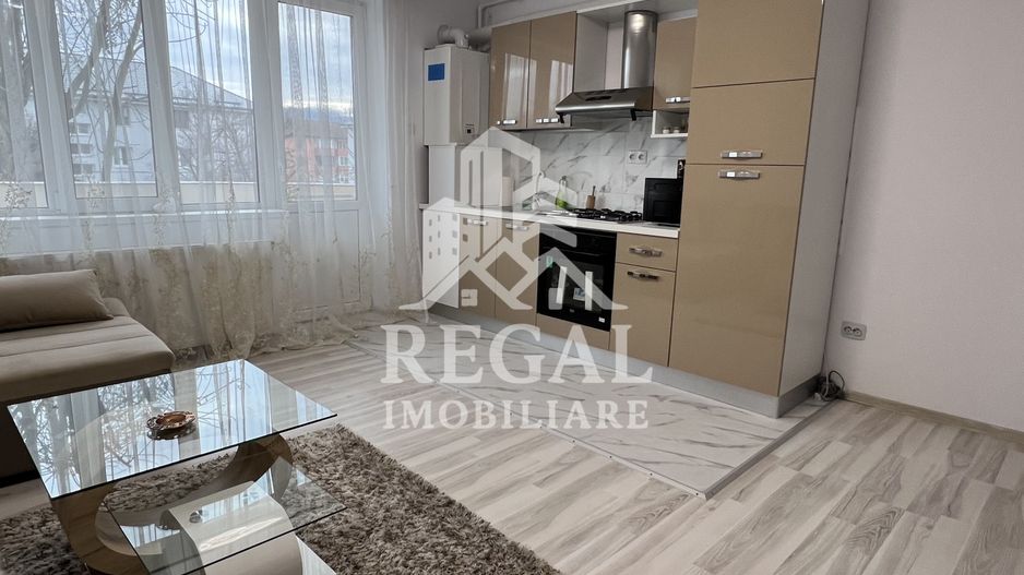 Apartament modern de închiriat – zonă centrală, pietonală - Poză 1