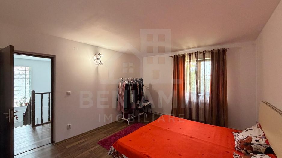 Casa moderna 5 Dormitoare 524mp teren Bariera Valcii -mobilata - Poză 11