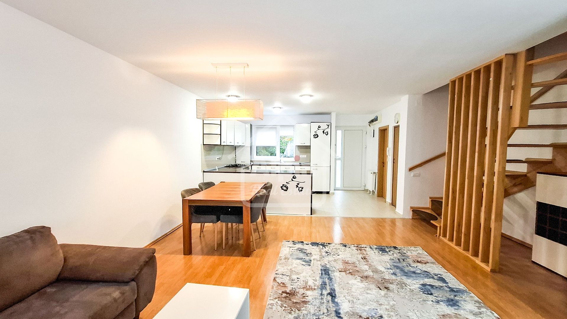 Casa Suprafata Generoasa I Cartier Noua - Poză 2