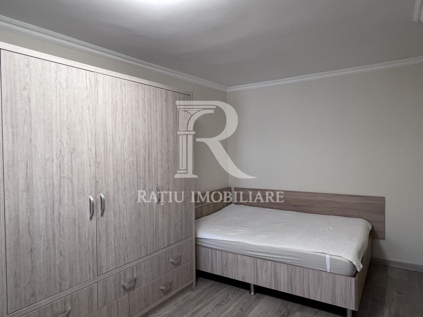 Casa cu 4 camere de inchiriat | Parcare acoperita | Tokai | Oradea - Poză 17