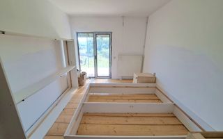 Casa cu teren de 4700 mp in Sat Zimbor, 45 km de Cluj-Napoca - Poză 9