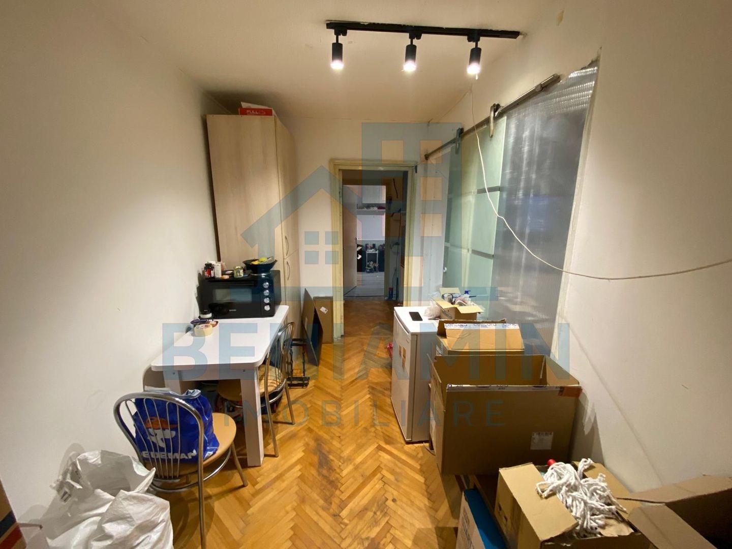 2 camere | Str. Jupiter | Etaj 4/4 | Balcon 6m + centrală - Poză 4