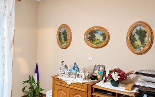 Casa individuala cu 5 camere in zona Dâmbovița din Timișoara - Poză 2