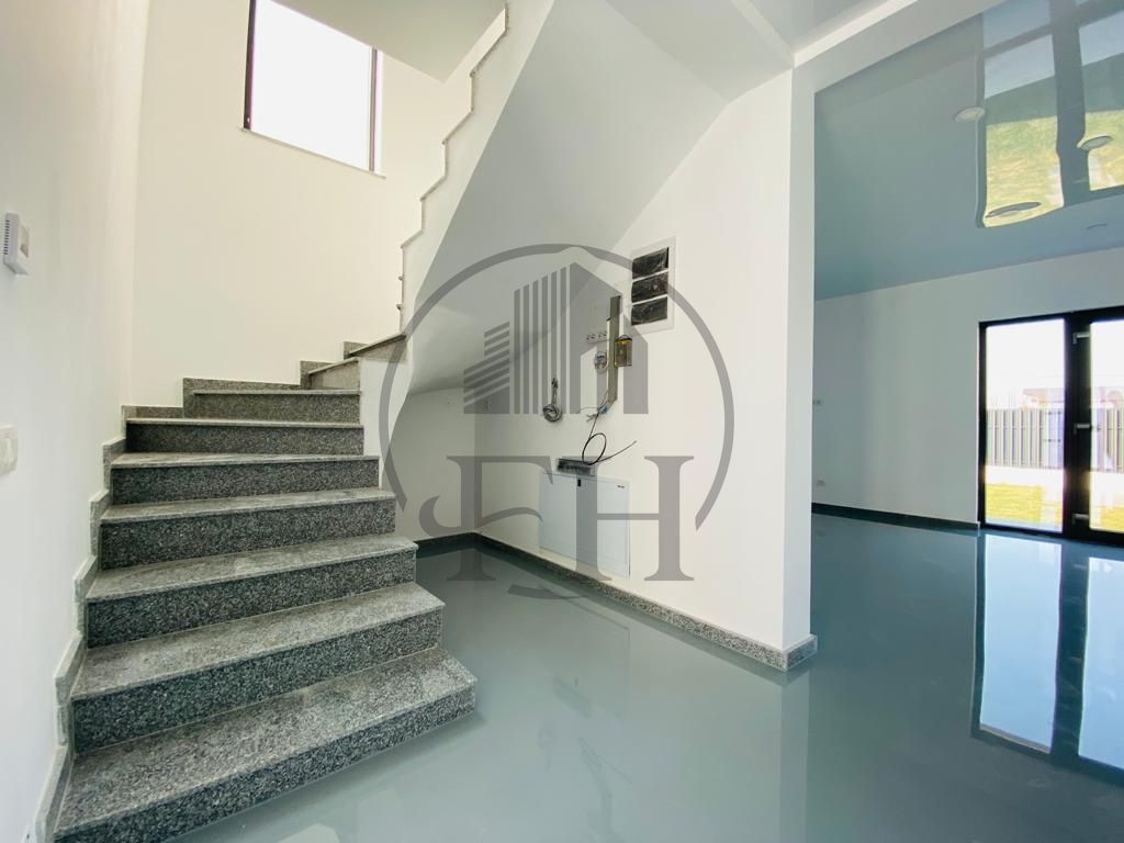 VANDUT/ SOLD- Casa/Vila de vanzare Valu lui Traian, Constanta - Poză 11