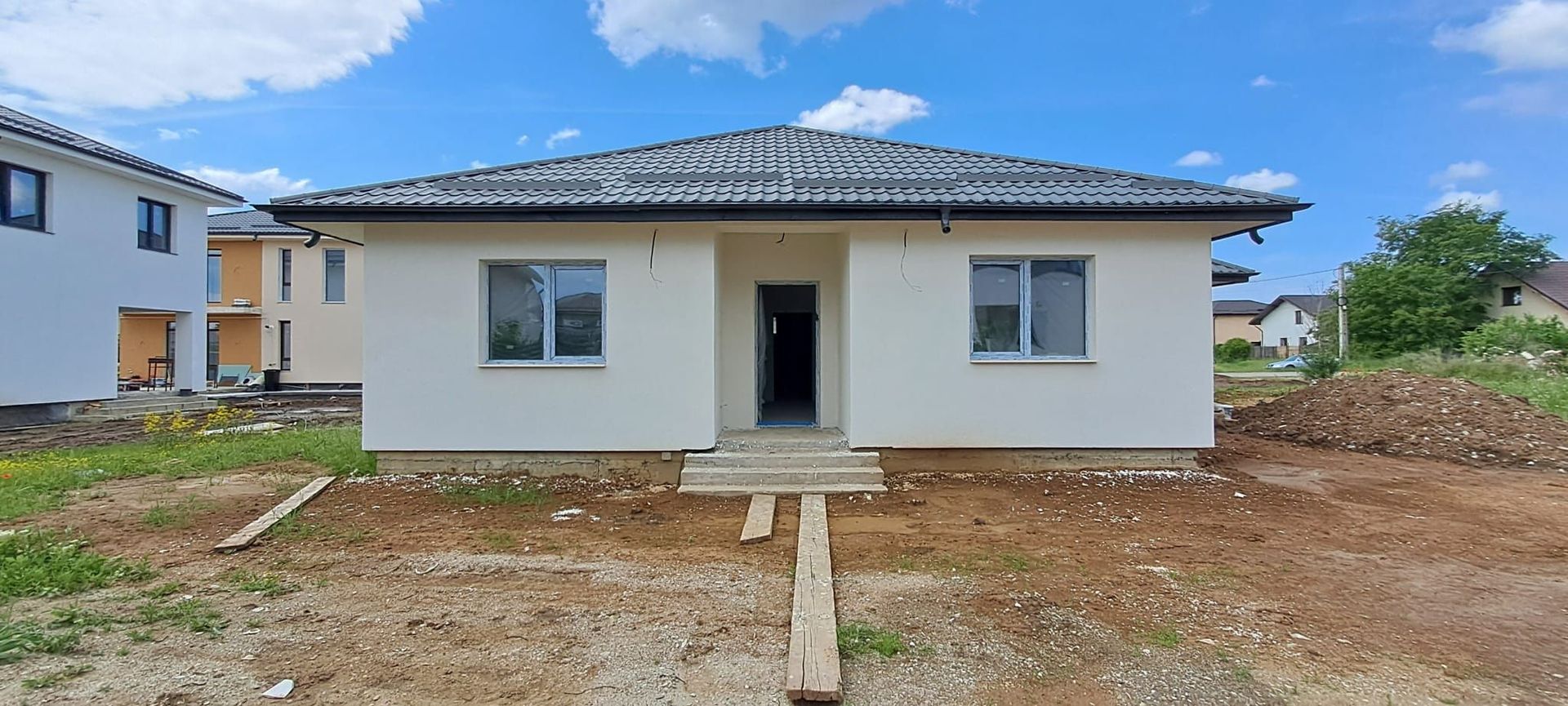 DRAGOMIRESTI DEAL, CASA 4 CAMERE, teren 500 mp, utilitati, COMISION 0% - Poză 1