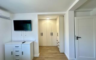Casa la cheie, curte individuala, jaluzele electrice, aer conditionat - Poză 13