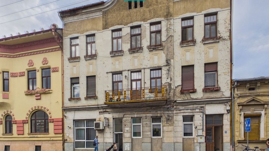 Apartament 3 camere ultracentral Oradea - Poză 1