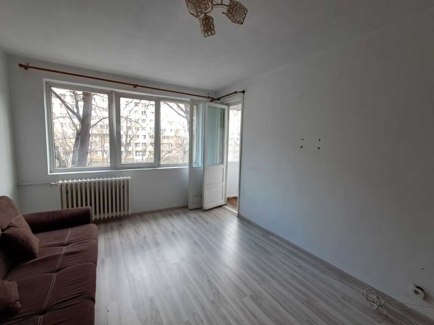 Apartament 2 camere Sos. Colentina - Poză 1