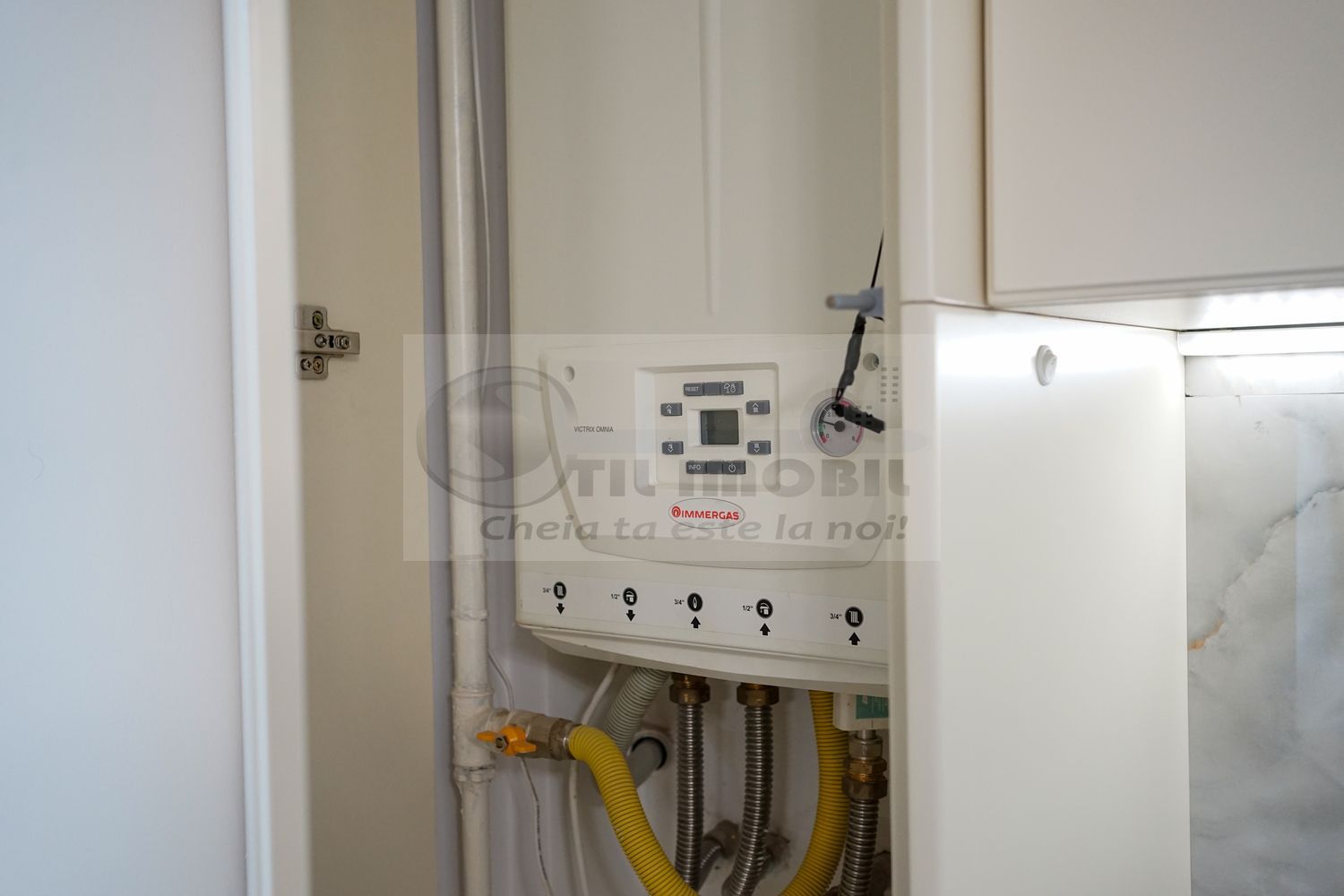 2 CAM INTAB.TATARASI LUX , MOBILAT LOC DE PARCARE, 137000euro plus TVA - Poză 34