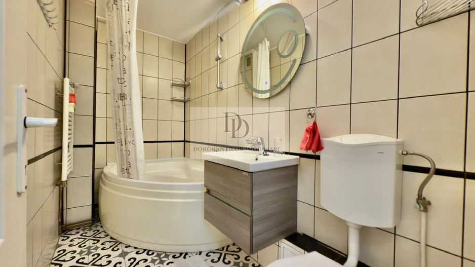 Închiriere apartament 3 camere – Calea Dorobanților-Parcare exterioară - Poză 11