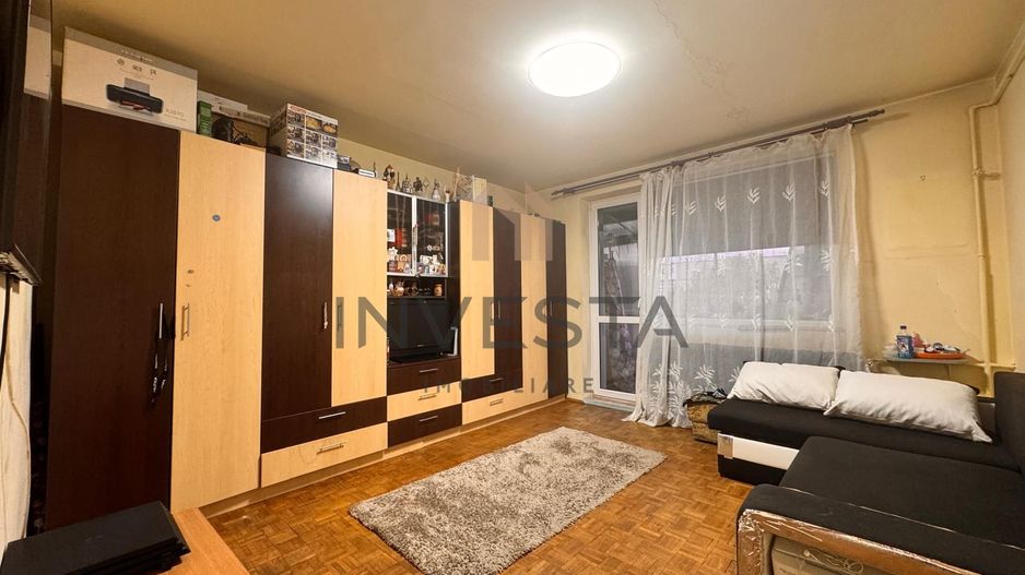 APARTAMENT DECOMANDAT 3 CAMERE GHEORGHENI - Poză 2