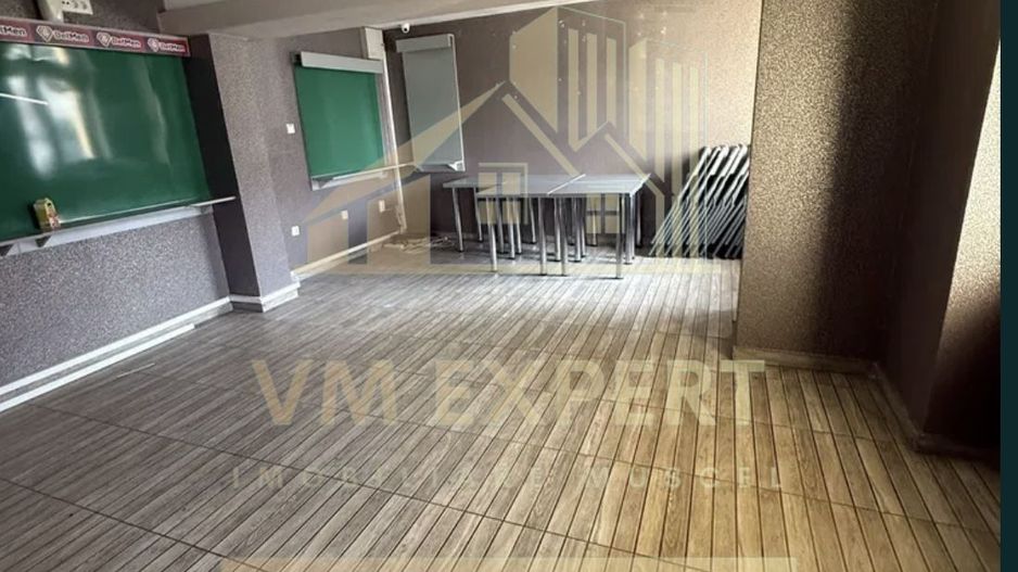 SPATIU COMERCIAL DE INCHIRIAT 80 MP CAMPULUNG - Poză 2