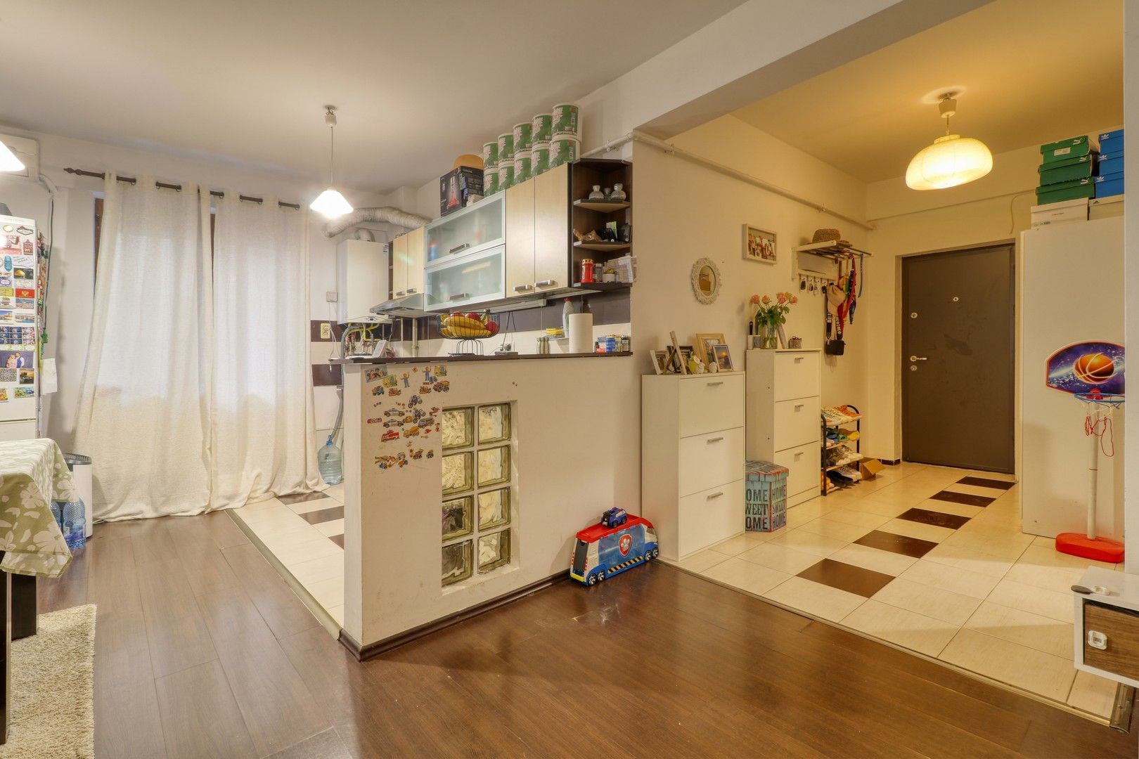 Apartament modern- 2 camere- 59 mp. utili! Comision 0% - Poză 2