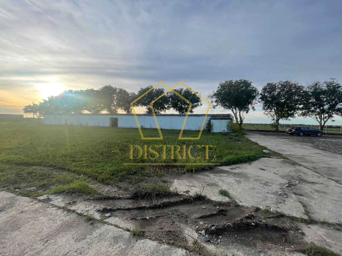 Teren de servicii si hale industriale | Giarmata - Poză 6