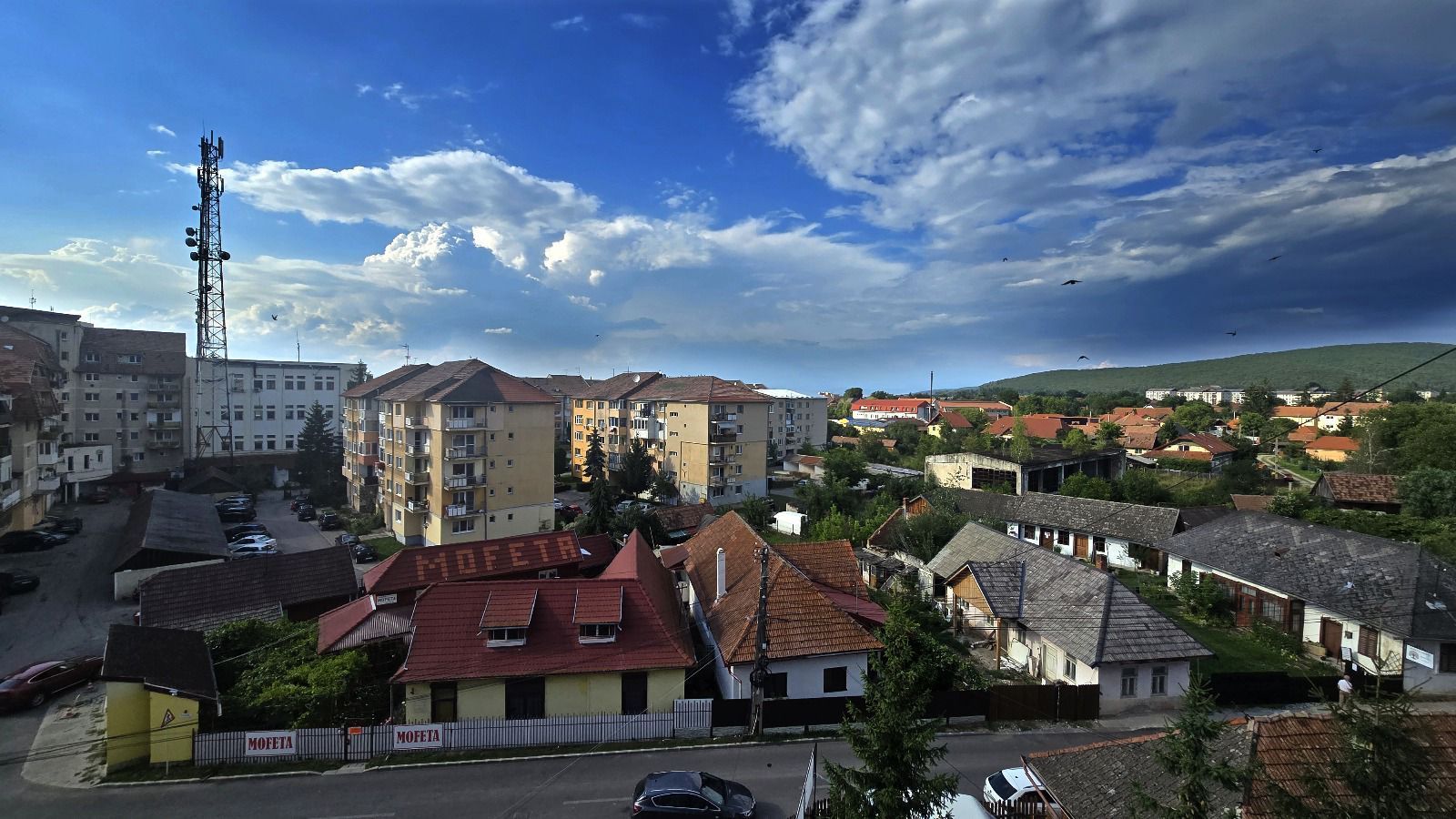Apartament 2 camere, 43mp,decomandat,ultracentral,Covasna - Poză 1