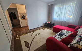 Apartament cu 3 camere, 45 mp, etaj intermediar, Zona Minerva - Poză 7