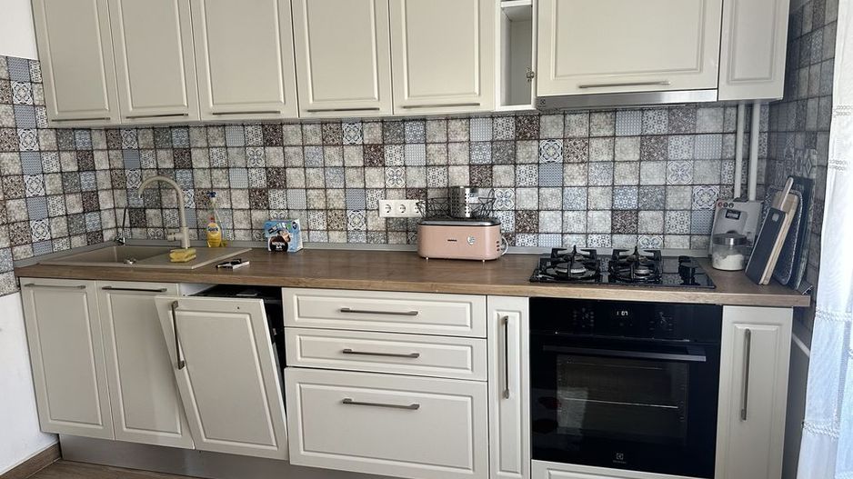 Proprietar inchiriez apartament 2 camere Prosper - Poză 5