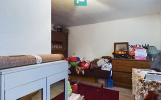 Apartament la casă cu 2 camere zona Boul Roșu - Poză 6