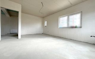 Casa  tip duplex /Zona strazii Urusagului. - Poză 14