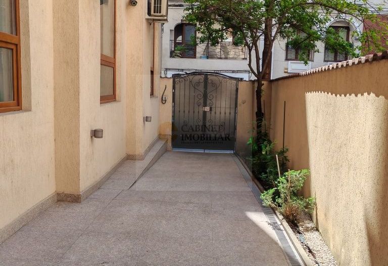 2 Camere | Centrală Proprie | Pază | Mobilat - Utilat | Central - Poză 8