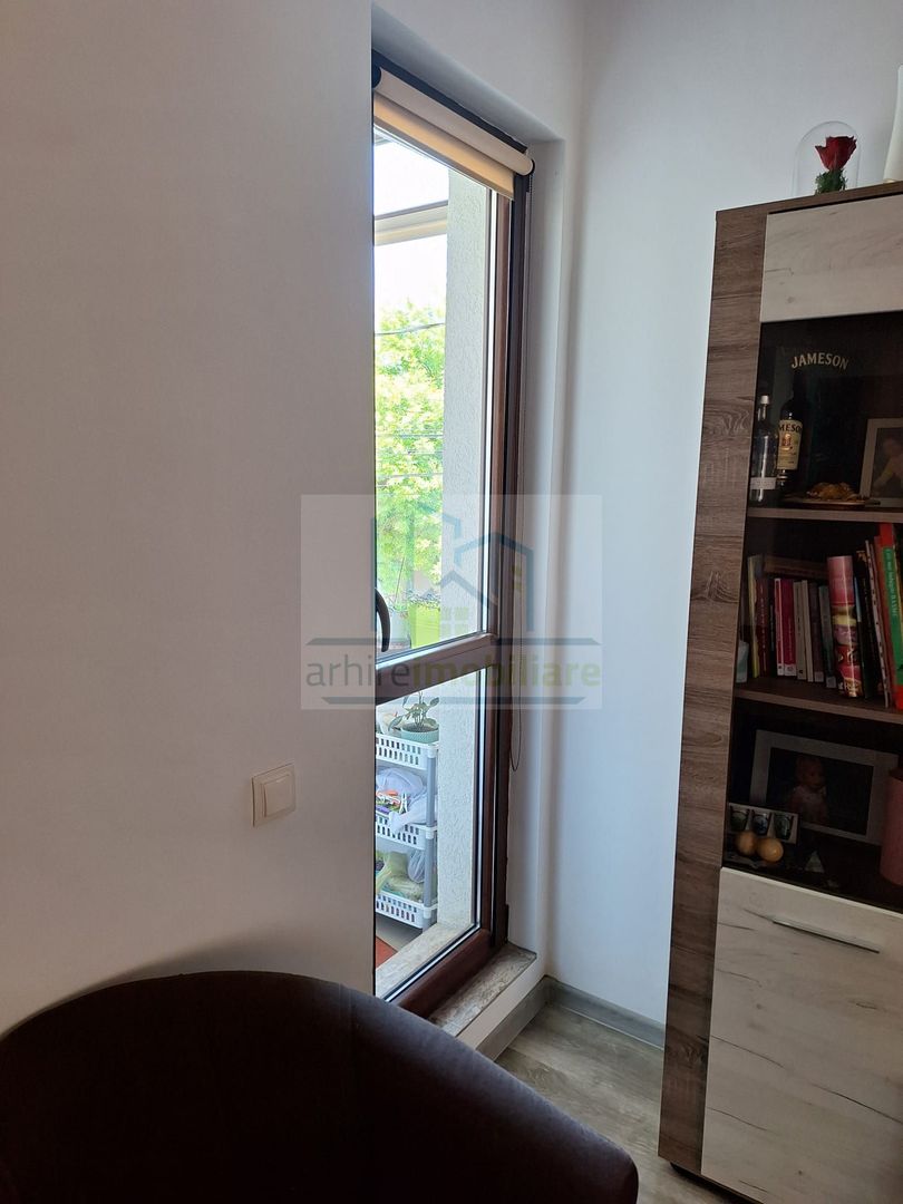 Apartament 2 camere Etj1, decomandat, loc de parcare Inclus in pret - Poză 11