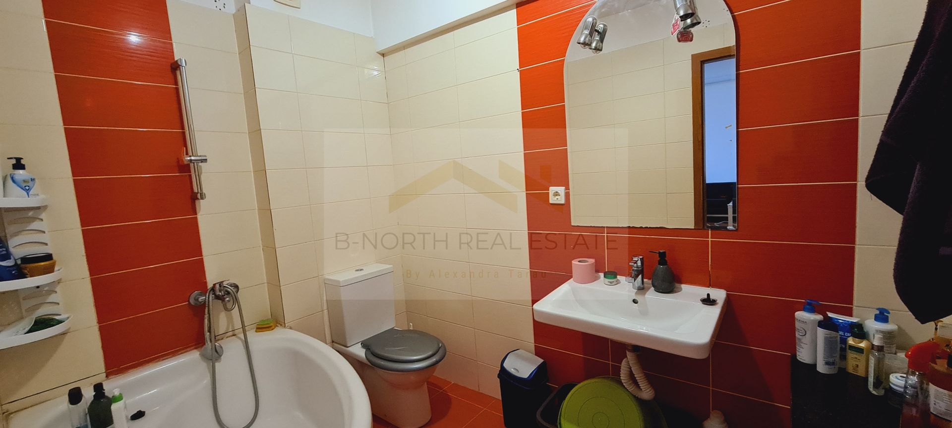 Apartament  2 camere Ostratu - Poză 2